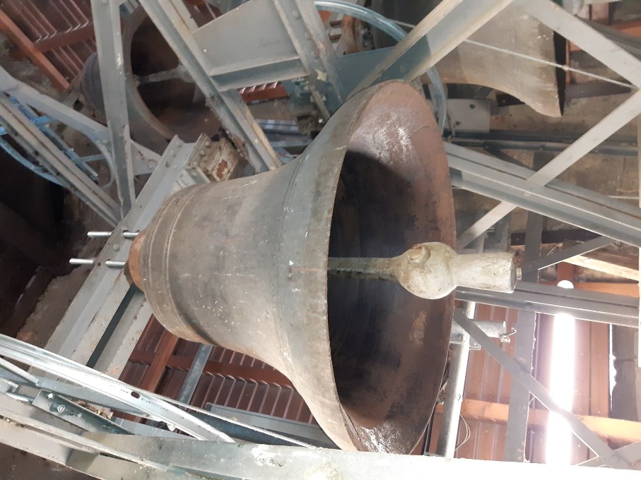 Kirchglocke im Dachstuhl